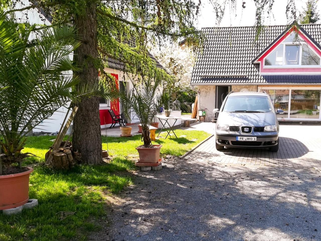 Ferienhaus Görmer mit Wasserbett Schmölln Exterior foto