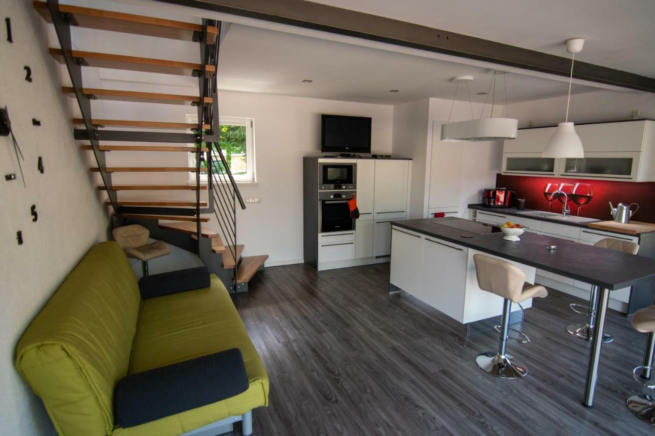 Ferienhaus Görmer mit Wasserbett Schmölln Exterior foto