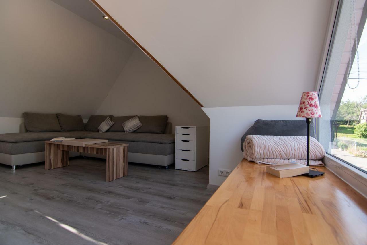 Ferienhaus Görmer mit Wasserbett Schmölln Exterior foto